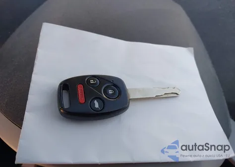 2011 Honda Pilot Lx z USA, uszkodzony, nr VIN 5FNYF3H21BB045140